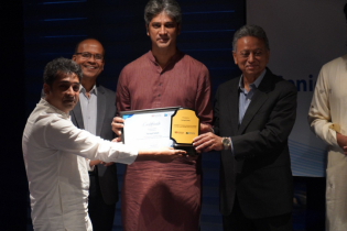 ডেমোক্রেসি ইন্টারন্যাশনালের ফেলোশিপ সম্পন্ন করেছেন তরিকুল সুজন 