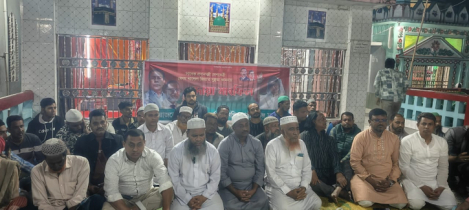 খালেদা জিয়ার সুস্থতা কামনায় কদম রসুল দরগায় মুকুলের দোয়া