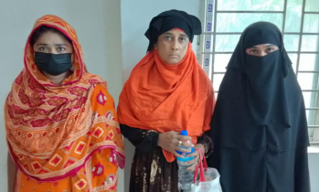 গাঁজাসহ ২ নারী মাদক কারবারি গ্রেপ্তার 