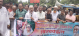 বন্দরে মুকুলের উপর সন্ত্রাসী হামলার প্রতিবাদে মানববন্ধন 