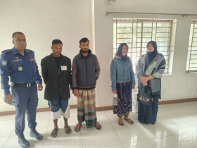 বন্দরে নারীসহ গ্রেপ্তার ৩ 