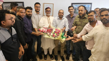 নাসিক প্রশাসক সাখাওয়াতকে সজলের নেতৃত্বে মহানগর যুবদলের শুভেচ্ছা