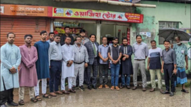 নারায়ণগঞ্জে আহতদের পুনর্বাসন, জুলাই যোদ্ধাকে দোকান উপহার