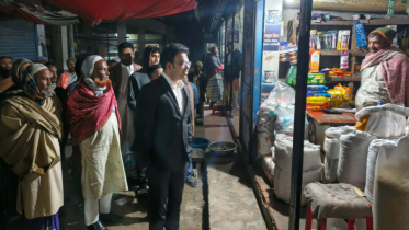 আড়াইহাজারে এলপিজি সিলিন্ডার অতিরিক্ত দামে বিক্রি, ভ্রাম্যমান আদালতের অভিযান 