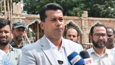 মুঘল আমলের আদলে হচ্ছে কেন্দ্রীয় ঈদগাহ মাঠ : না.গঞ্জের ডিসি