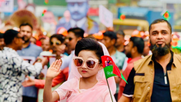 রূপগঞ্জে যুবদলের র‌্যালীতে খালেদা জিয়া সেজেছেন শিশু