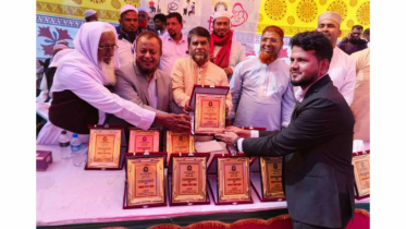 আড়াইহাজারে ১১ বিসিএস ক্যাডারকে সংবর্ধনা