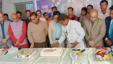 নারায়ণগঞ্জে উৎসবমুখর পরিবেশে বড়দিন উদযাপন 