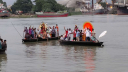 নারায়ণগঞ্জে বিসর্জনের মধ্যে দিয়ে শেষ হল শারদীয় দূর্গা পূজা