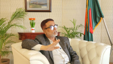 সড়কের একপাশে হকার চটে বা টুকরিতে বসবে : সাখাওয়াত