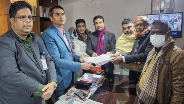 মনোনয়ন জমা দিলেন আজাদ