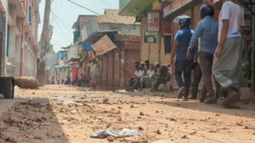 মার্চ-এপ্রিল, অভ্যন্তরীণ দ্বন্দ্বে হত্যাকাণ্ড