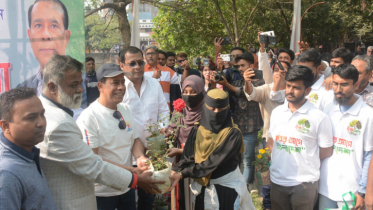 মাসুদুজ্জামানের বৃক্ষমেলা উদ্বোধন