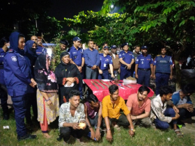 না.গঞ্জে যৌথ বাহিনীর অভিযানে আটক ২৪, ৫ জনের সাজা
