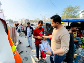 গণভোট প্রচারণায় ’আমরা স্বেচ্ছাসেবী’ সংগঠনের ব্যতিক্রমী উদ্যোগ