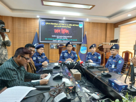 ২৪ ঘন্টার কম সময়ে ছিনতাই হওয়া অস্ত্র উদ্ধার, গ্রেপ্তার ৪