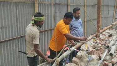 নারায়ণগঞ্জে অর্ধশতাধিক অবৈধ গ্যাস সংযোগ বিচ্ছিন্ন, জরিমানা