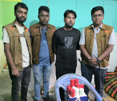 নারায়ণগঞ্জে ককটেলসহ নাশকতার অভিযোগে ঢাকা থেকে গ্রেপ্তার ১