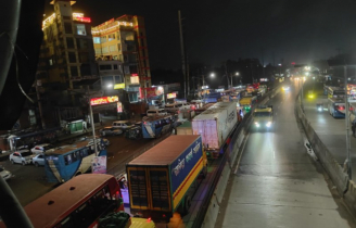 ঢাকা-চট্টগ্রাম মহাসড়কের সোনারগাঁয়ে তীব্র যানজট, ভোগান্তি