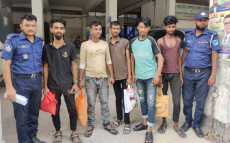 সোনারগাঁয়ে দুই যুবককে অপহরণ করে নির্যাতনের অভিযোগে ৫ অপহরণকারী গ্রেপ্তার