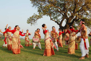 লোক সংস্কৃতিতে সমৃদ্ধ নারায়ণগঞ্জে বাউল গানে যুক্ত হাজার শিল্পী