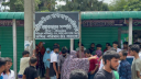 যুবলীগনেতার দখলে থাকা মসজিদের জমি উদ্ধার করল এলাকাবাসী