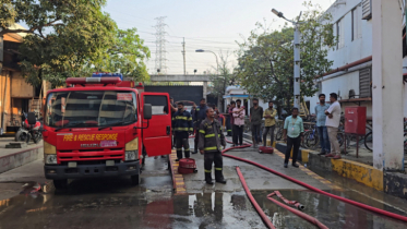 নারায়ণগঞ্জে চৈতী ইন্ডাস্ট্রিয়াল পার্কে বিস্ফোরণ, ছুটি ঘোষণা