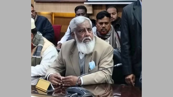 মনোনয়ন প্রত্যাহার করবেন না আঙ্গুর