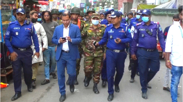 নারায়ণগঞ্জে যানজট নিরসনে যৌথ অভিযান নারায়ণগঞ্জে যানজট নিরসনে যৌথ অভিযান