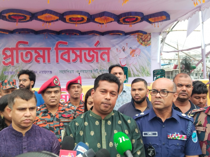 পূজায় যে সম্প্রীতি দেখেছি, এটিই বাংলাদেশ : ডিসি