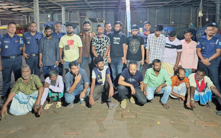 যৌথ অভিযানে ১৬ মাদকসেবীর সাজা 