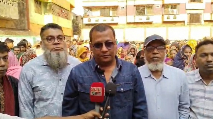 রমজান উপলক্ষে ৮শ পরিবারে শকুর খাদ্য সামগ্রী উপহার