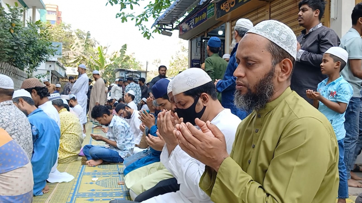 রমজানের তৃতীয় জুমায় বিশেষ দোয়া