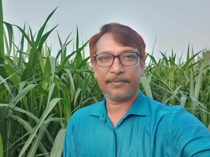 নারায়ণগঞ্জবাসীকে ঈদের শুভেচ্ছা জানিয়েছেন সুমন নারায়ণগঞ্জবাসীকে ঈদের শুভেচ্ছা জানিয়েছেন সুমন