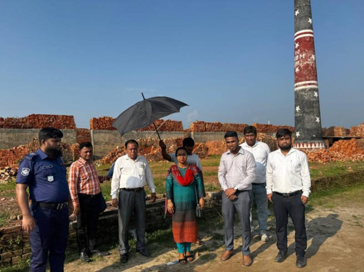 আড়াইহাজারে ভ্রাম্যমান আদালতের অভিযানে অবৈধ ইটভাটা বন্ধ আড়াইহাজারে ভ্রাম্যমান আদালতের অভিযানে অবৈধ ইটভাটা বন্ধ