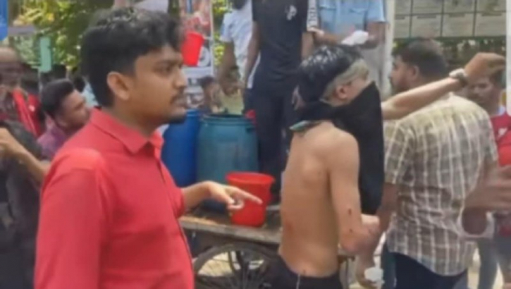 জুলাই আগষ্টে ছাত্র জনতার পাশে ছিলেন সৌরভ