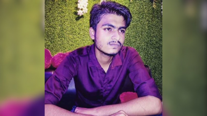 নারায়ণগঞ্জে অটোরিকশা-মাইক্রোবাস সংঘর্ষে নিহত ২ নারায়ণগঞ্জে অটোরিকশা-মাইক্রোবাস সংঘর্ষে নিহত ২