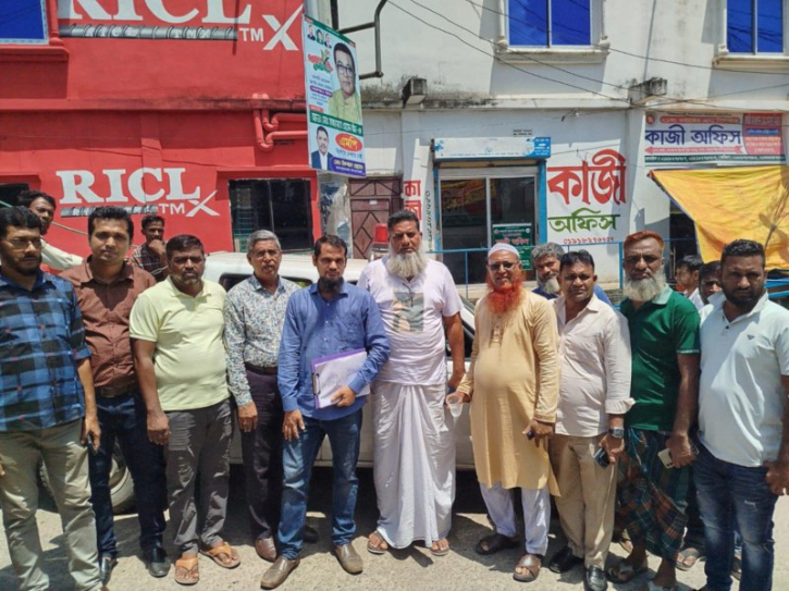 গ্যাসের লাইনে পানি ৭ কিমি গ্যাসবিহীন বন্দর গ্যাসের লাইনে পানি ৭ কিমি গ্যাসবিহীন বন্দর