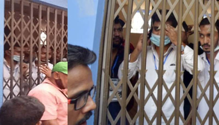 দেশীয় অস্ত্র নিয়ে ভোটকেন্দ্র দখল করে ধরা, তবুও ছাড় পায় ছাত্রলীগ দেশীয় অস্ত্র নিয়ে ভোটকেন্দ্র দখল করে ধরা, তবুও ছাড় পায় ছাত্রলীগ