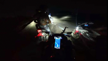‘Vlogger’ hacked and robbed of bike and phone in Narayanganj
