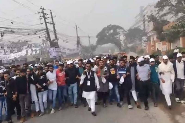 Massive crowds in Narayanganj rally venue as PM arrives in the city after 15 years