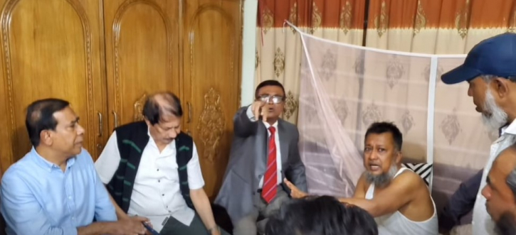 অসুস্থ টিপুর বাড়িতে হাজির মাসুদুজ্জামান, সাখাওয়াত!