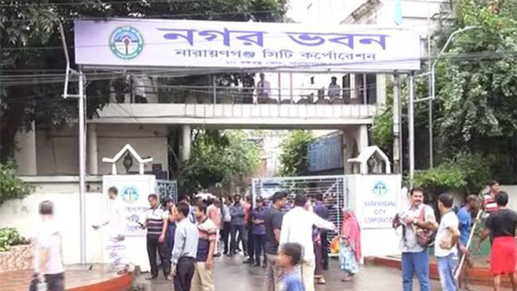 পরিচ্ছন্ন কর্মীদের জন্য ১শ কোটি টাকার বরাদ্দ ছিল প্রধানমন্ত্রীর পরিচ্ছন্ন কর্মীদের জন্য ১শ কোটি টাকার বরাদ্দ ছিল প্রধানমন্ত্রীর