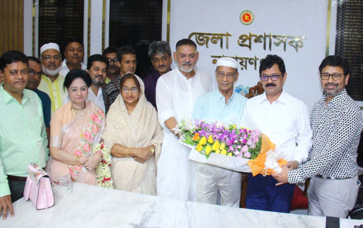 পূর্ণাঙ্গ ব্যাডমিন্টন টেবিল টেনিস ইনডোর পাচ্ছে নারায়ণগঞ্জ ক্রীড়া সংস্থা পূর্ণাঙ্গ ব্যাডমিন্টন টেবিল টেনিস ইনডোর পাচ্ছে নারায়ণগঞ্জ ক্রীড়া সংস্থা