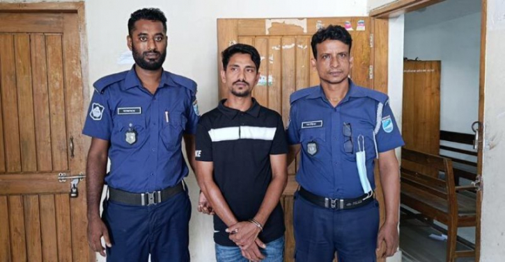 না.গঞ্জে হত্যা মামলায় একজনের ফাঁসি, যাবজ্জীবন ২ না.গঞ্জে হত্যা মামলায় একজনের ফাঁসি, যাবজ্জীবন ২