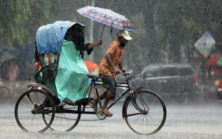 বাড়বে বৃষ্টিপাতের প্রবণতা বাড়বে বৃষ্টিপাতের প্রবণতা