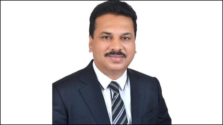 ওমরায় গেলেন এমপি বাবু! ওমরায় গেলেন এমপি বাবু!