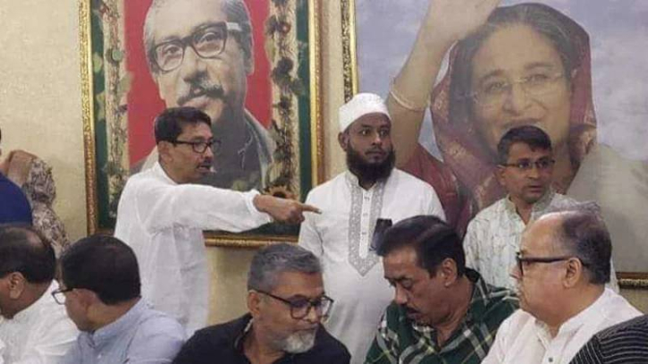 দেশেই আছি: শামীম ওসমান দেশেই আছি: শামীম ওসমান
