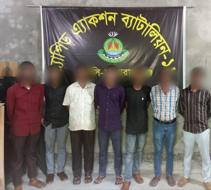 খানপুর হাসপাতালে ১৫ দালাল গ্রেপ্তার, কারাদণ্ড 