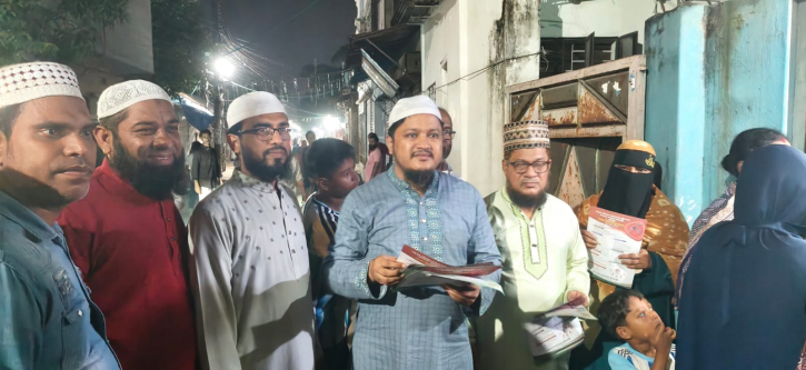 ডেঙ্গু সচেতনতায় জব্বারের গণসংযোগ ও পথসভা